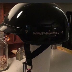 Women’s Harley Davidson helmet